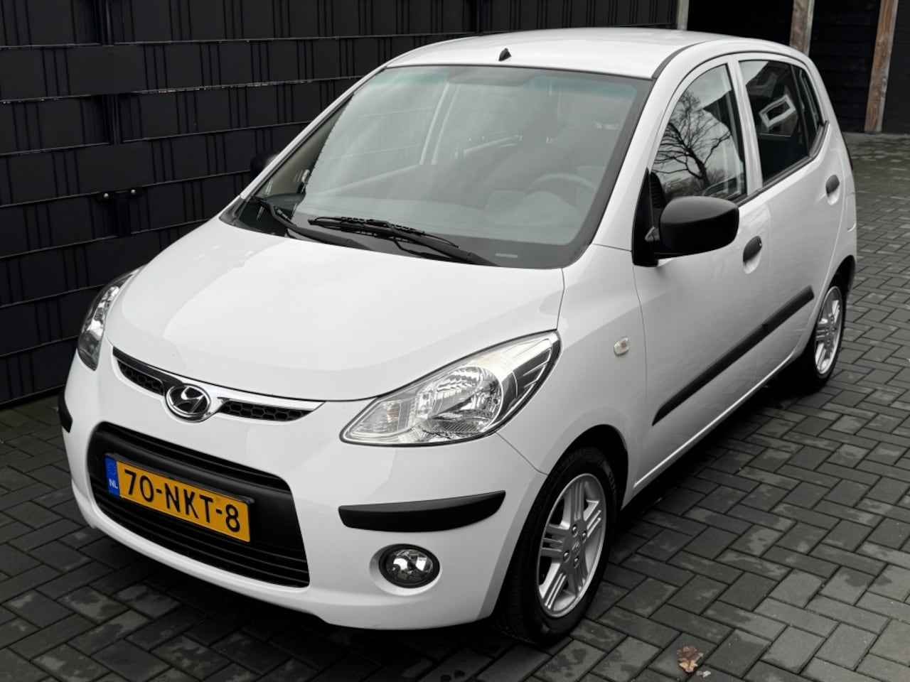 Hyundai i10 - 1.1 Active Orange B. WIT| AIRCO| LM VELGEN| HOGE INSTAP - AutoWereld.nl