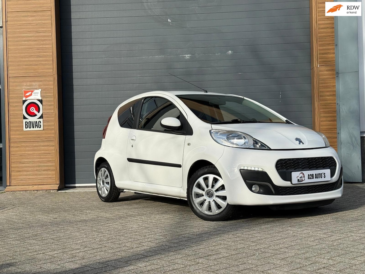 Peugeot 107 - 1.0 Access Accent 1.0 Access Accent - AutoWereld.nl