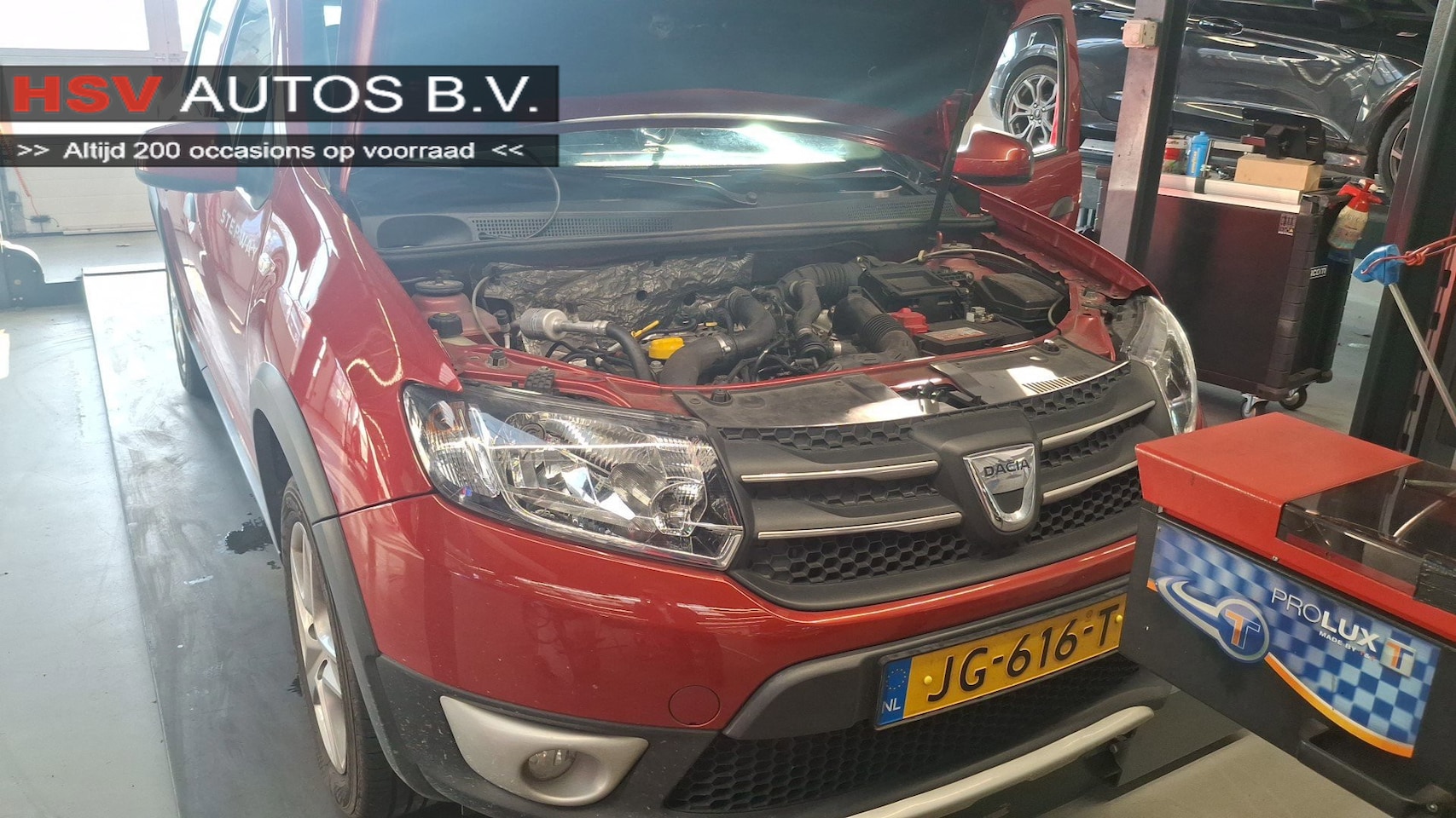 Dacia Sandero Stepway - 0.9 TCe Lauréate navi LM 4-deurs - AutoWereld.nl