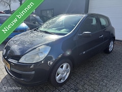 Renault Clio - 1.2 TCE Dynamique / NIEUWE APK / AIRCO