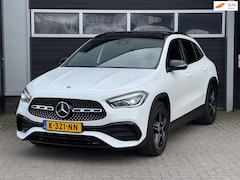 Mercedes-Benz GLA-Klasse - 200 AMG Pano, Led, Widescreen, Camera, Ambient