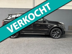 Lynk & Co 01 - 1.5, Black Edition, zwarte hemel