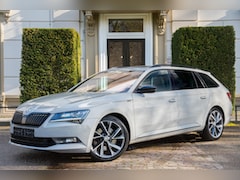 Skoda Superb Combi - 2.0 TSI 4x4 Sportline TREKHAAK | PANO | ACC | CANTON | DCC | CAMERA