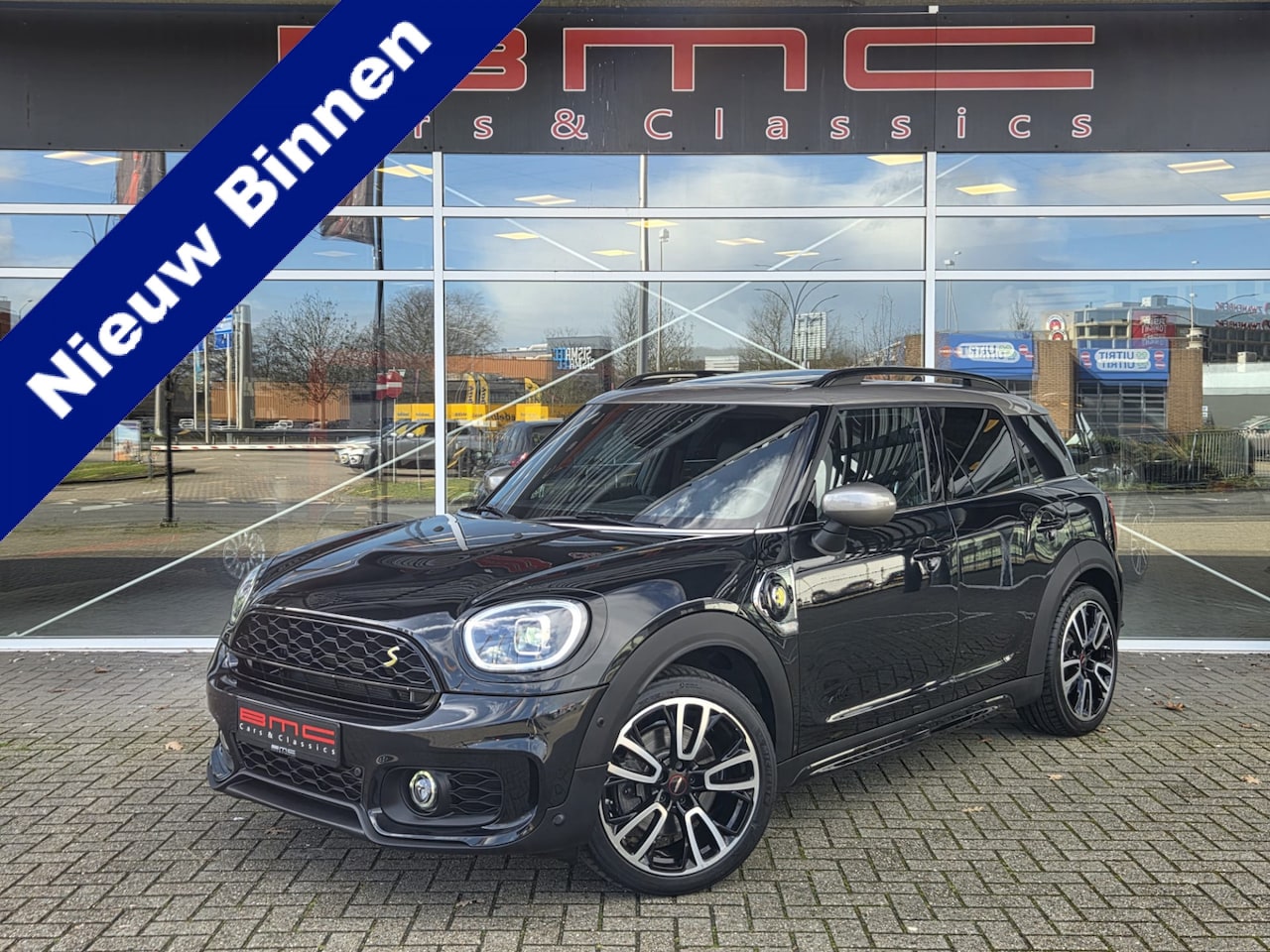 MINI Countryman - Mini 1.5 Cooper S E ALL4 JCW Panorama LED HK Memory - AutoWereld.nl