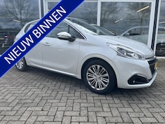 Peugeot 208 - 1.2 PureTech Allure Parelmoer / Nav / Lmv / Cruise / Led / Clima
