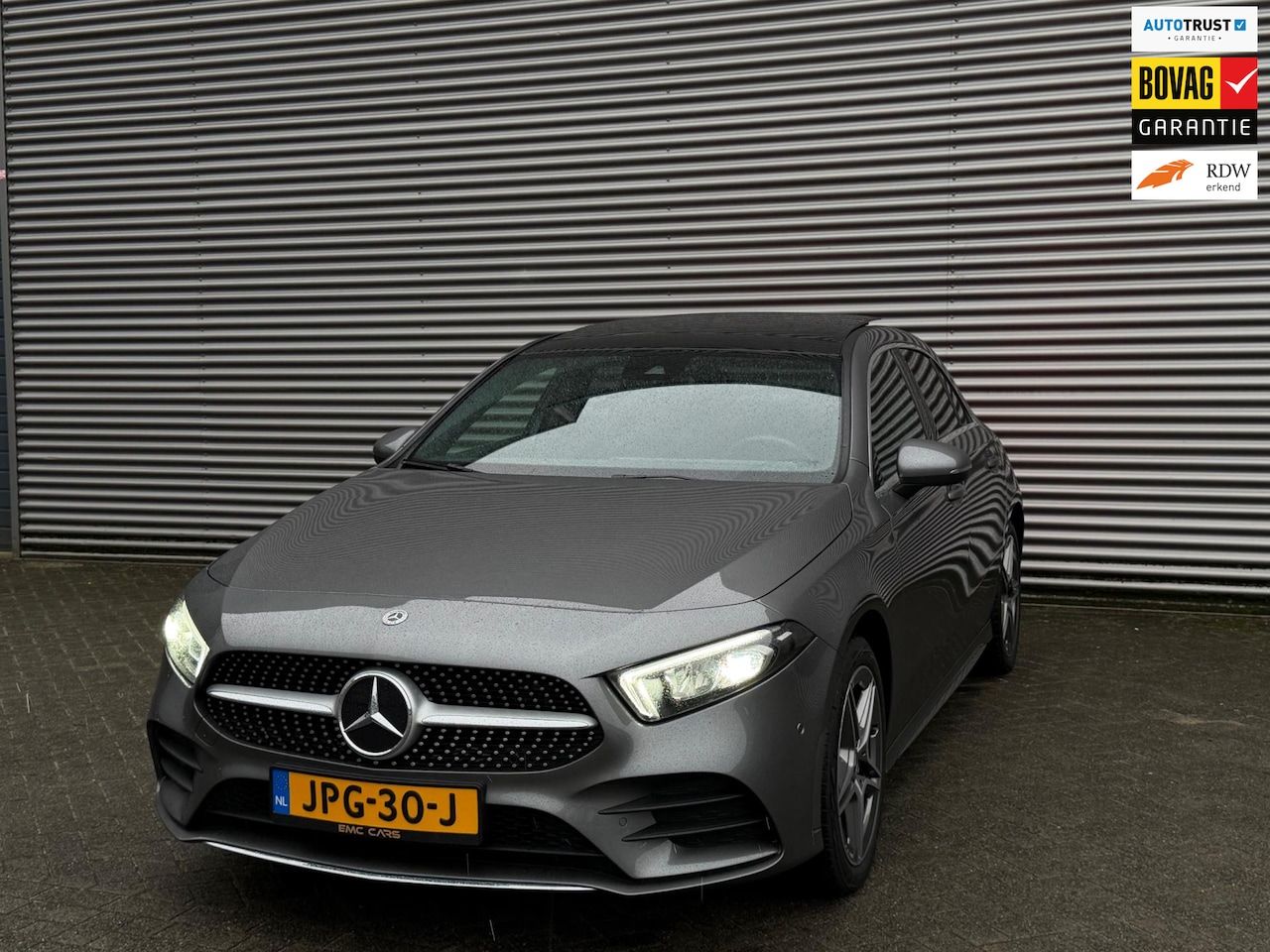 Mercedes-Benz A-klasse - A250e AMG l PANO l MB Garantie 11/2027 - AutoWereld.nl