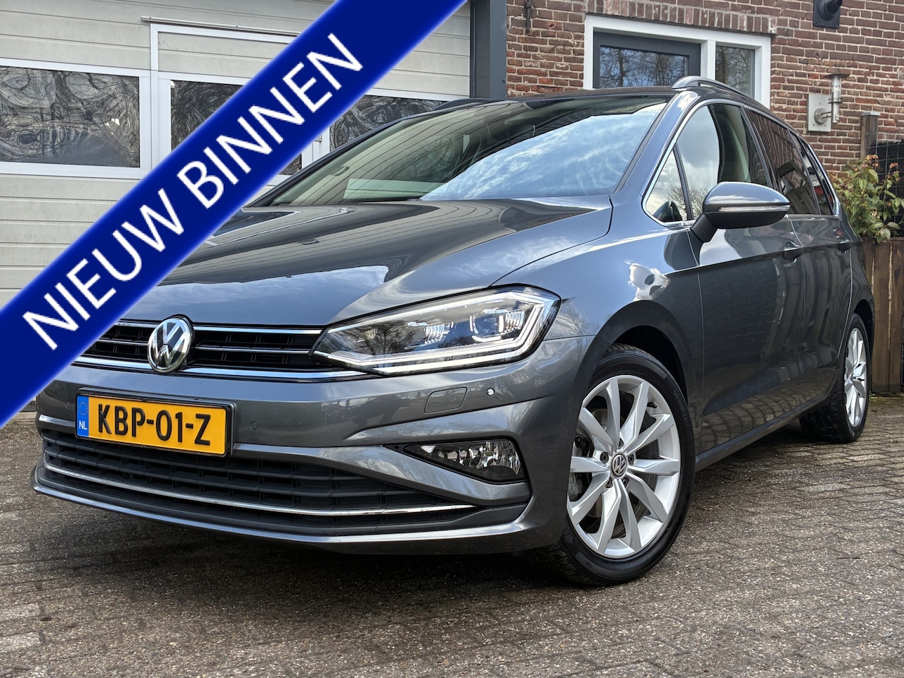 Volkswagen Golf Sportsvan - 1.5 TSI ACT Highline '20 Led Carplay Adaptive Cruise - AutoWereld.nl