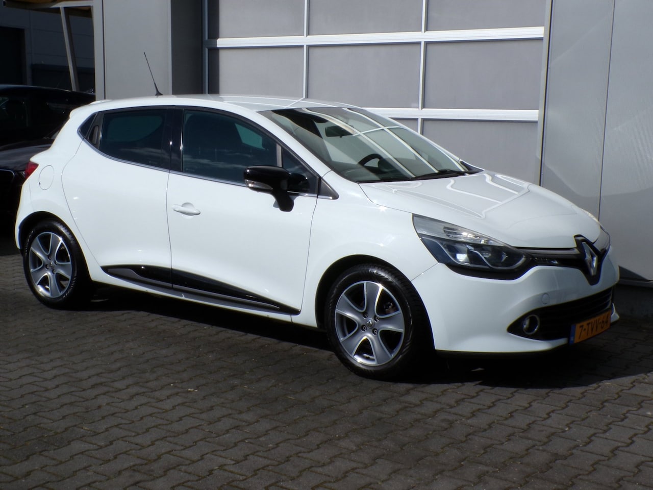 Renault Clio - 0.9 TCe ECO Night&Day|Cruise|PDC|Airco|BT|Trekh - AutoWereld.nl