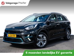Kia e-Niro - DynamicLine 64 kWh SOH 99, 9% Trekhaak/ 3-Fase/ Stoel-stuurverwarming/ Camera/ Dab/ Adapt.