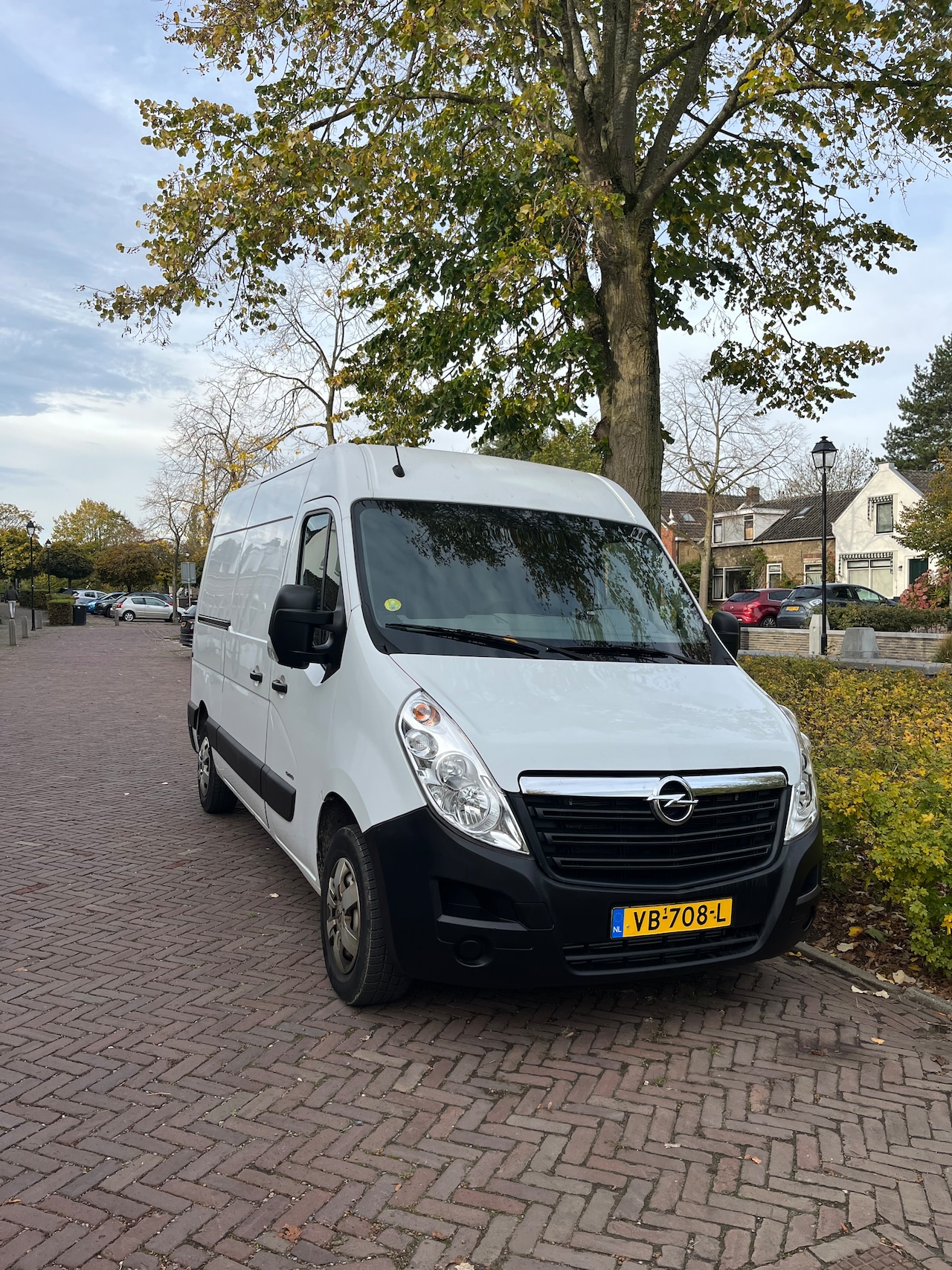 Opel Movano - 2.3 CDTI L2H2 Turbo navigatie trekhaak all-Season banden - AutoWereld.nl