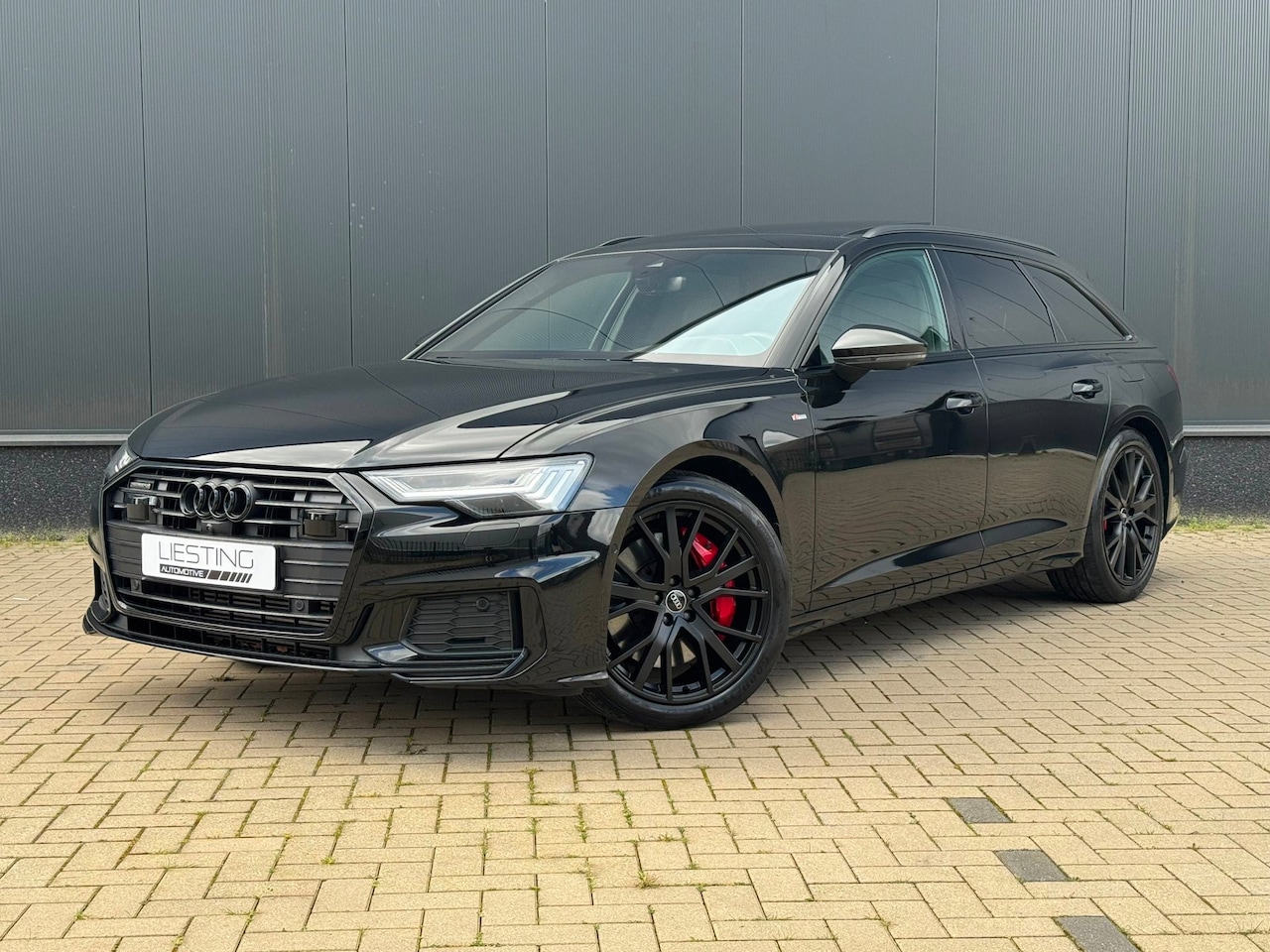 Audi A6 Avant - 55 TFSIe Quattro S Competition-B&O-Pano-Trekhaak - AutoWereld.nl