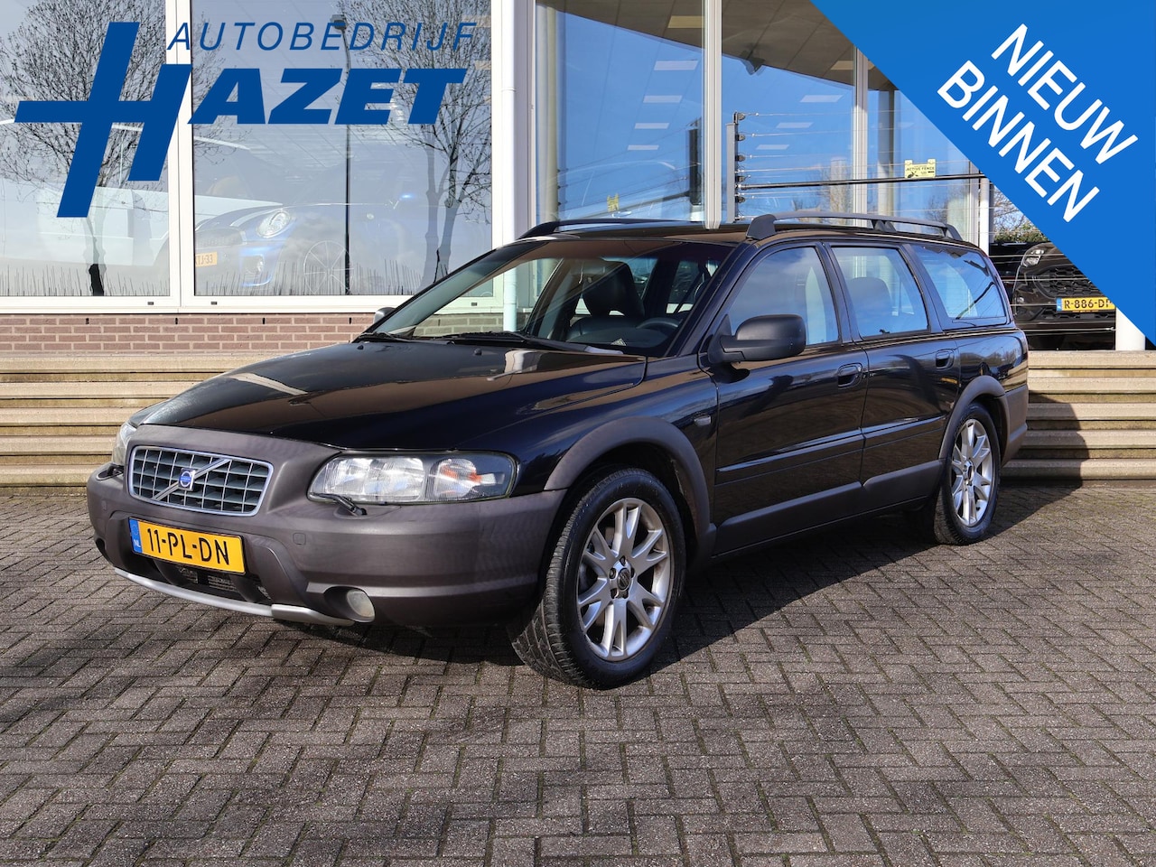 Volvo XC70 - 2.4 D5 163 PK AWD AUT. + TREKHAAK 1800 KG | LEDER | STOELVERW. | NAVIGATIE - AutoWereld.nl