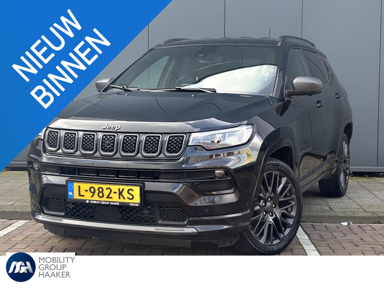 Jeep Compass - 1.3T 80th Anniversary | Apple Carplay/Android Auto | Achteruitrijcamera | Navigatie | Crui - AutoWereld.nl