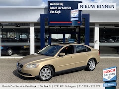 Volvo S40 - 1.8 Edition II / NL-Auto / Dealer-Onderhouden / 2e-Eigenaar / Open-Panodak / Cruise-Contro