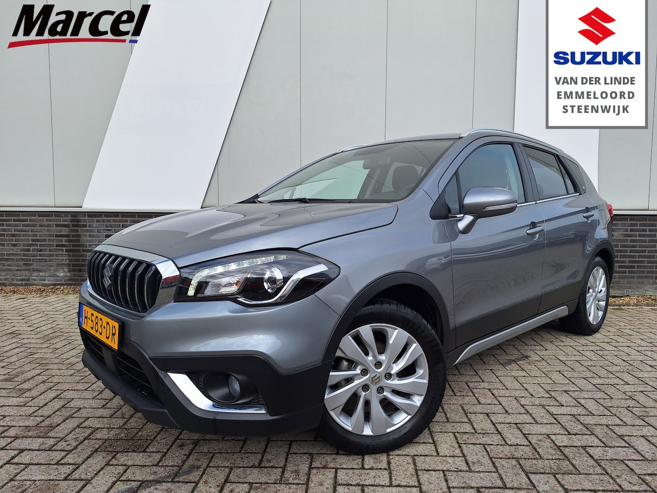 Suzuki S-Cross - 1.4 Boosterjet 140pk Select Trekhaak 1200kg Apple/Android auto LM velgen Cruise-control | - AutoWereld.nl