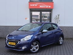 Peugeot 208 - 1.2 VTi Allure (lichte schade)