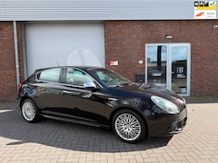 Alfa Romeo Giulietta - 1.4 T Distinctive|AIRCO|NIEUWE APK|AUTOMAAT