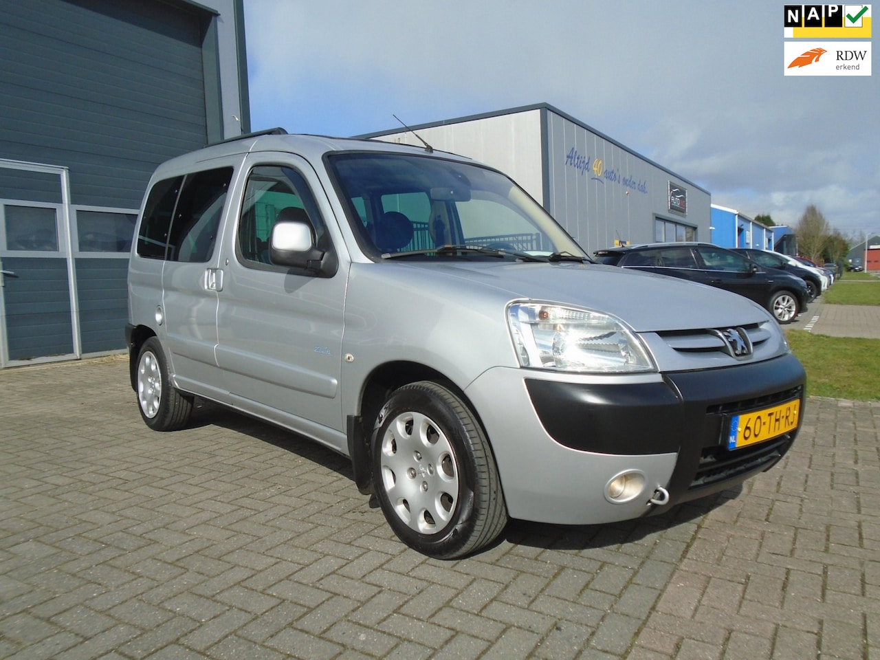 Peugeot Partner MPV - 1.6-16V Zenith 4 airco cruise panodak!! - AutoWereld.nl