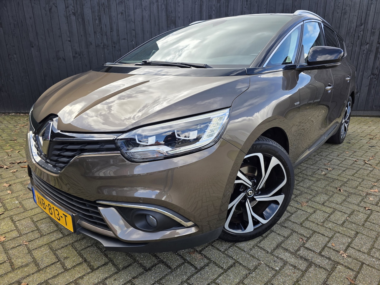 Renault Grand Scénic - 1.2 TCe Bose 7p. 1.2 TCe Bose 7p. - AutoWereld.nl