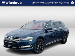 Skoda Superb Combi - 1.4 TSI iV 218 pk Laurin & Klement DSG Automaat Navigatie / Panoramadak / Lederen interieu