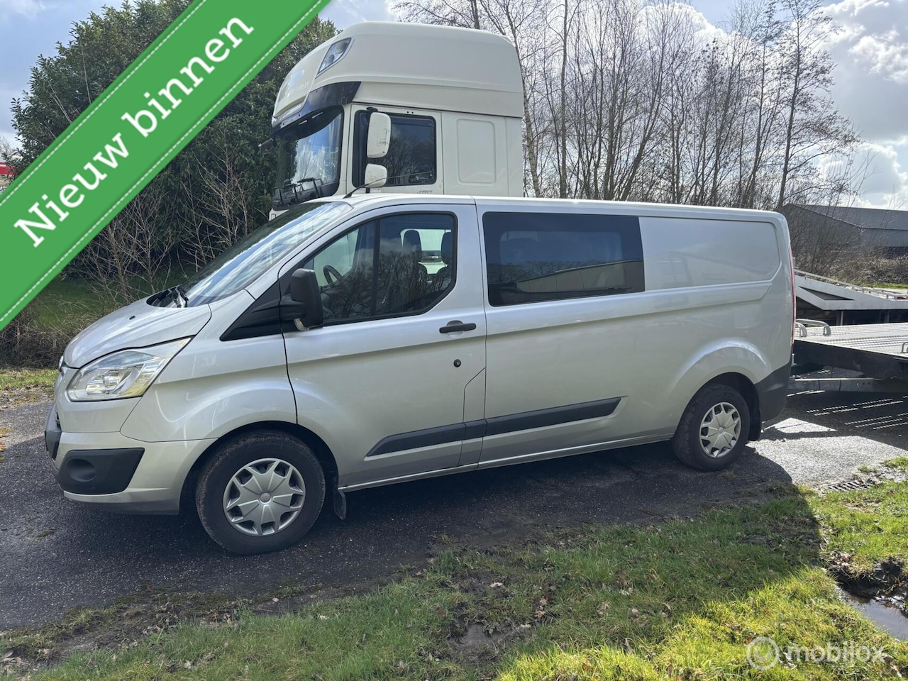 Ford Transit Custom - 290 2.2 TDCI L2H1 Trend DC 290 2.2 TDCI L2H1 Trend DC - AutoWereld.nl