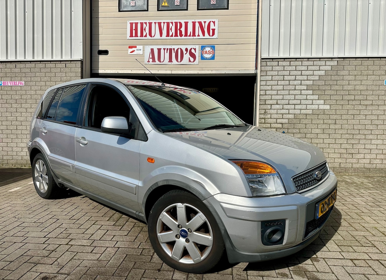 Ford Fusion - 1.6-16V Futura | Automaat | APK | Airco | LMV - AutoWereld.nl