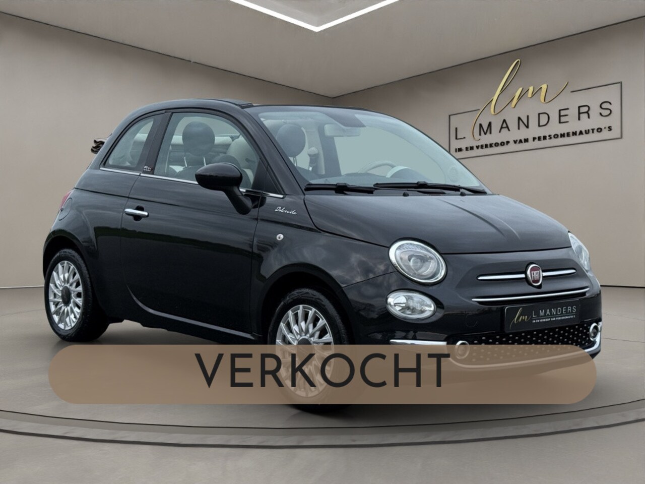 Fiat 500 C - 1.0 Hybrid Dolcevita 2021 ZWART | Cabrio | Apple CarPlay - AutoWereld.nl