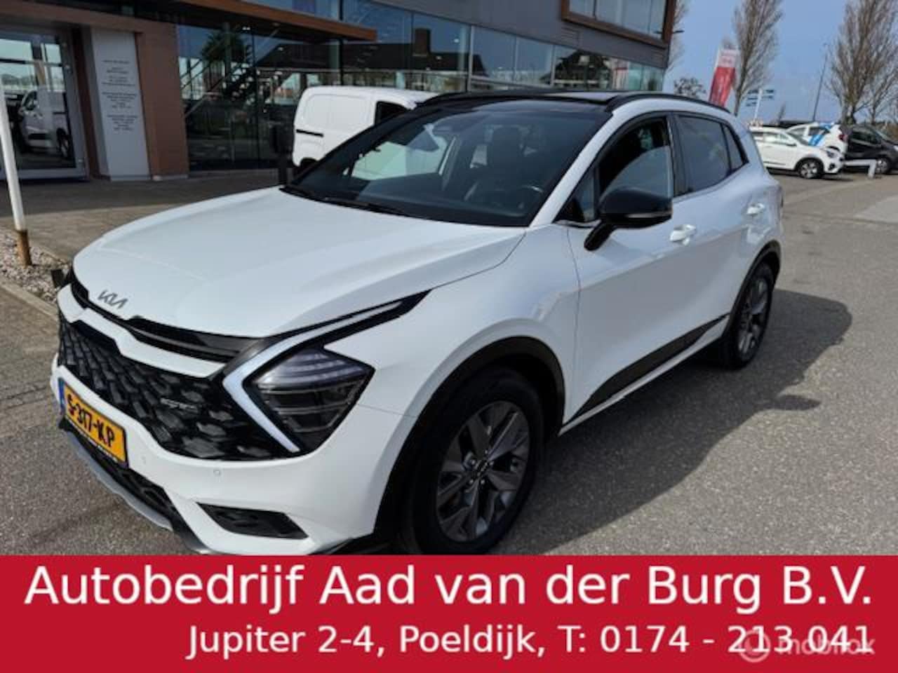 Kia Sportage - 1.6 T-GDi Hybride GT-Line Panorama dak , Trekhaak Afneembaar , Stoel & Stuur verwarming , - AutoWereld.nl