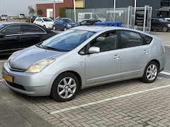 Toyota Prius - 1.5 VVT-i Hybrid 78PK Cruise Dealer Onderhouden