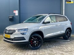 Skoda Karoq - 1.5 TSI ACT Style Business NAP CARPLAY PANO CAMERA LEER DAB KEYLESS LED BLUETOOTH CLIMA ST