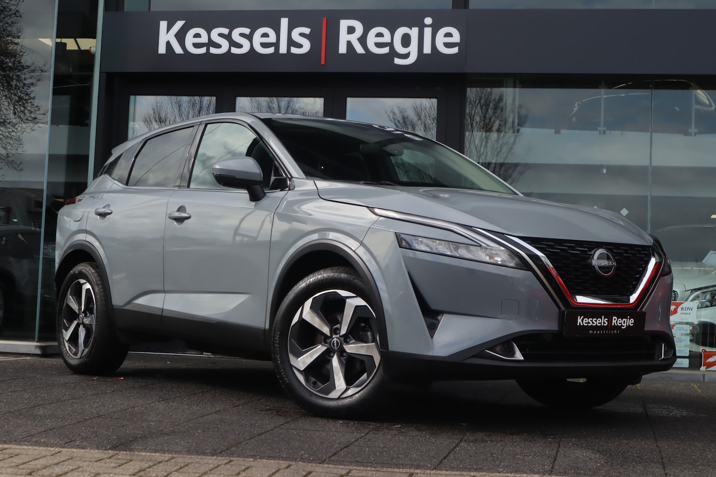 Nissan Qashqai - 1.3 MHEV Xtronic 360 Camera BLIS ACC stoel+stuur verwarming - AutoWereld.nl