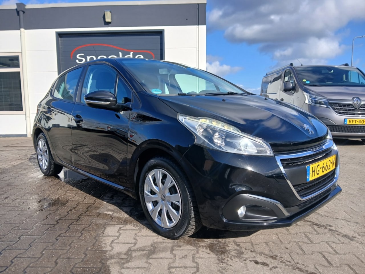 Peugeot 208 - 1.6 B.HDi 159.000Km Nap/Dealer onderhouden/Apk 12-'26 - AutoWereld.nl