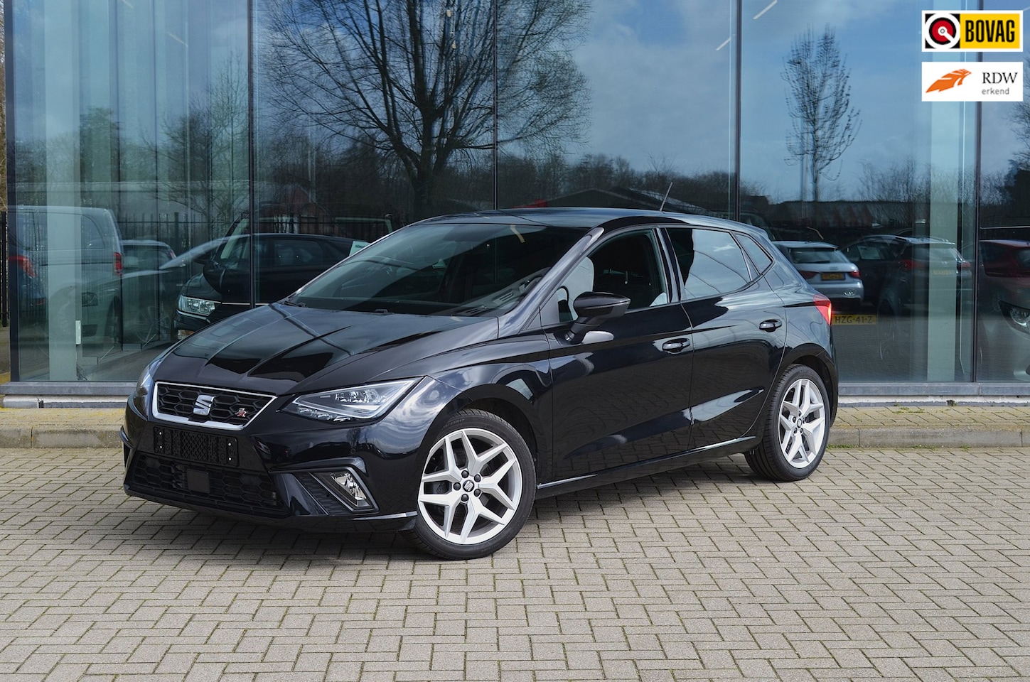 SEAT Ibiza - 1.0 TSI FR | Trekhaak | Carplay | PDC | LED | Camera | ACC | stoelverwarming - AutoWereld.nl