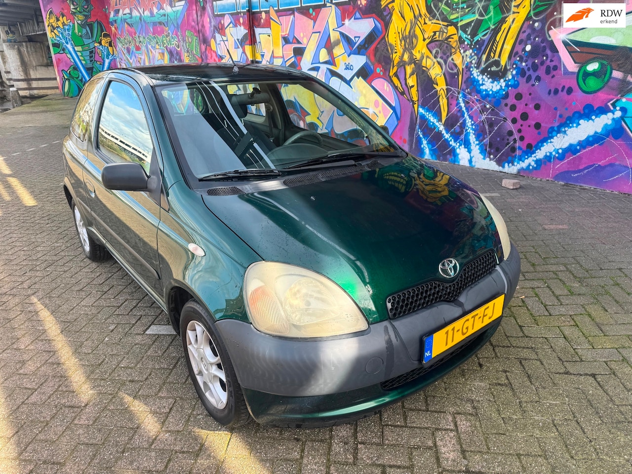 Toyota Yaris - 1.0-16V VVT-i Terra zeer mooie auto rijd heerlijk zuinige sterke motor 1e eigenaar 190 dkm - AutoWereld.nl
