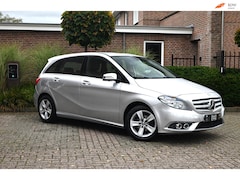 Mercedes-Benz B-klasse - 180 Ambition 122 PK Camera Memory Stoelverwarming Trekhaak Nieuwe Distributie