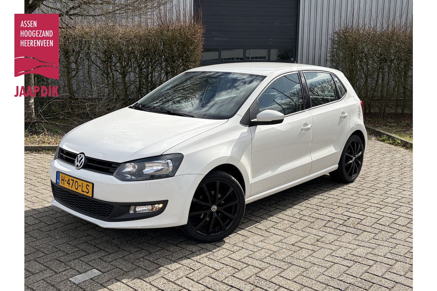 Volkswagen Polo - BJR 2013 1.2-12V 70 PK BlueMotion Comfortline STOELVERWARMING | AIRCO | ZWART LMV | CV - AutoWereld.nl