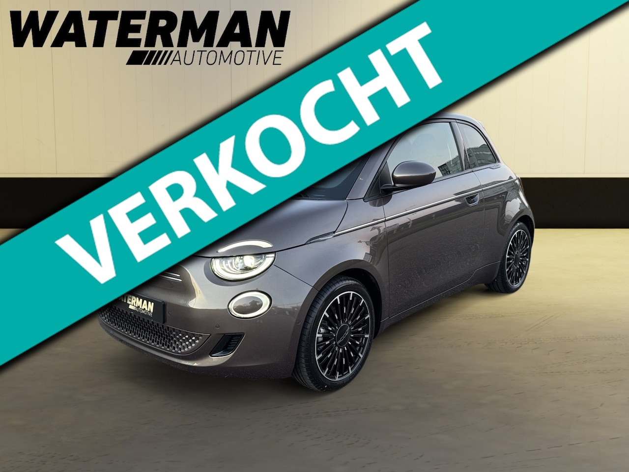 Fiat 500e - 3+1 ICON 42KWH Soh 96.86%/PANO/KEYLESS/MAGIC-EYE/PDC/CRUISE/CARPLAY/17"INCH DIAMOND/LED - AutoWereld.nl