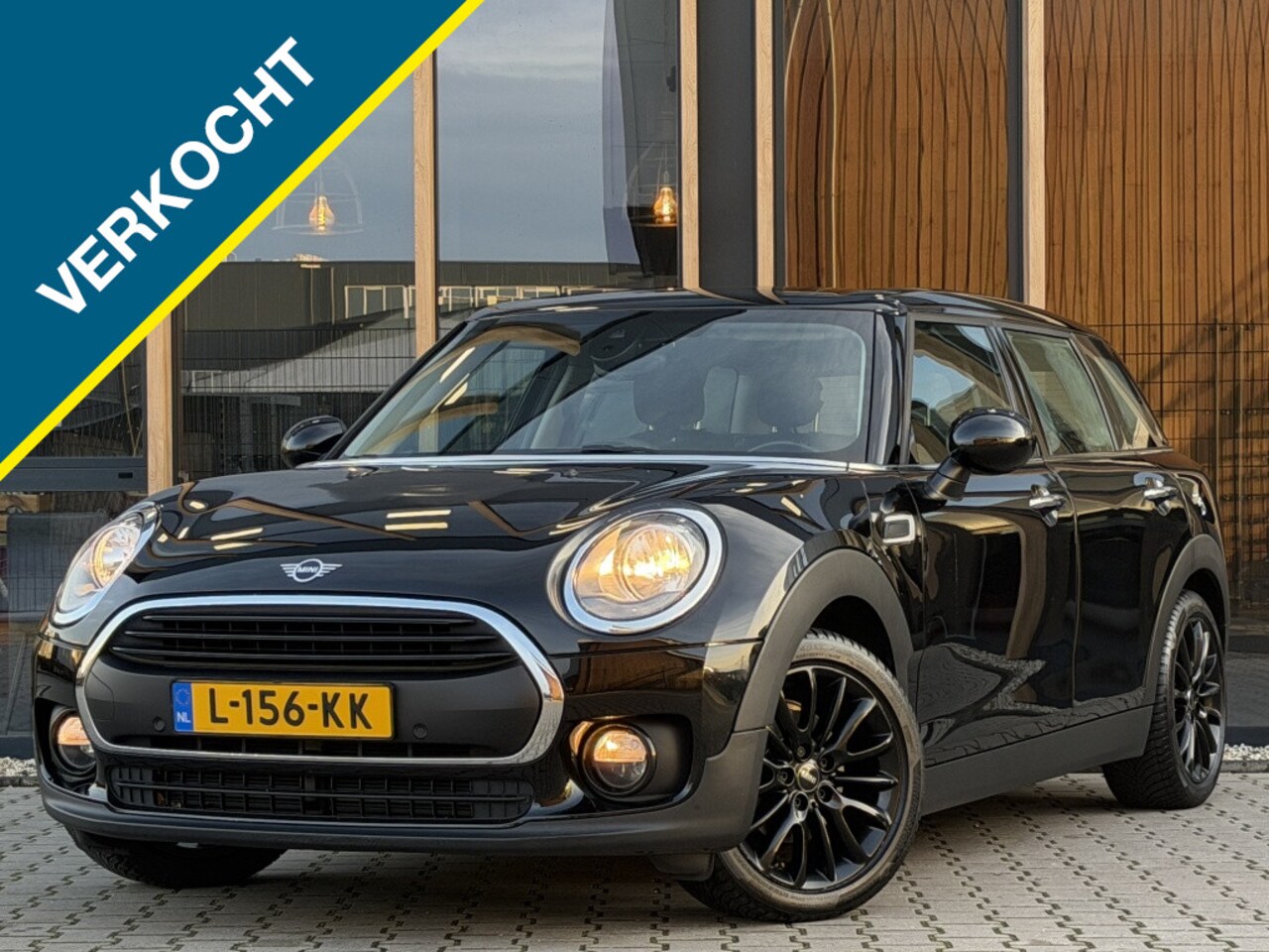 MINI CLUBMAN ONE