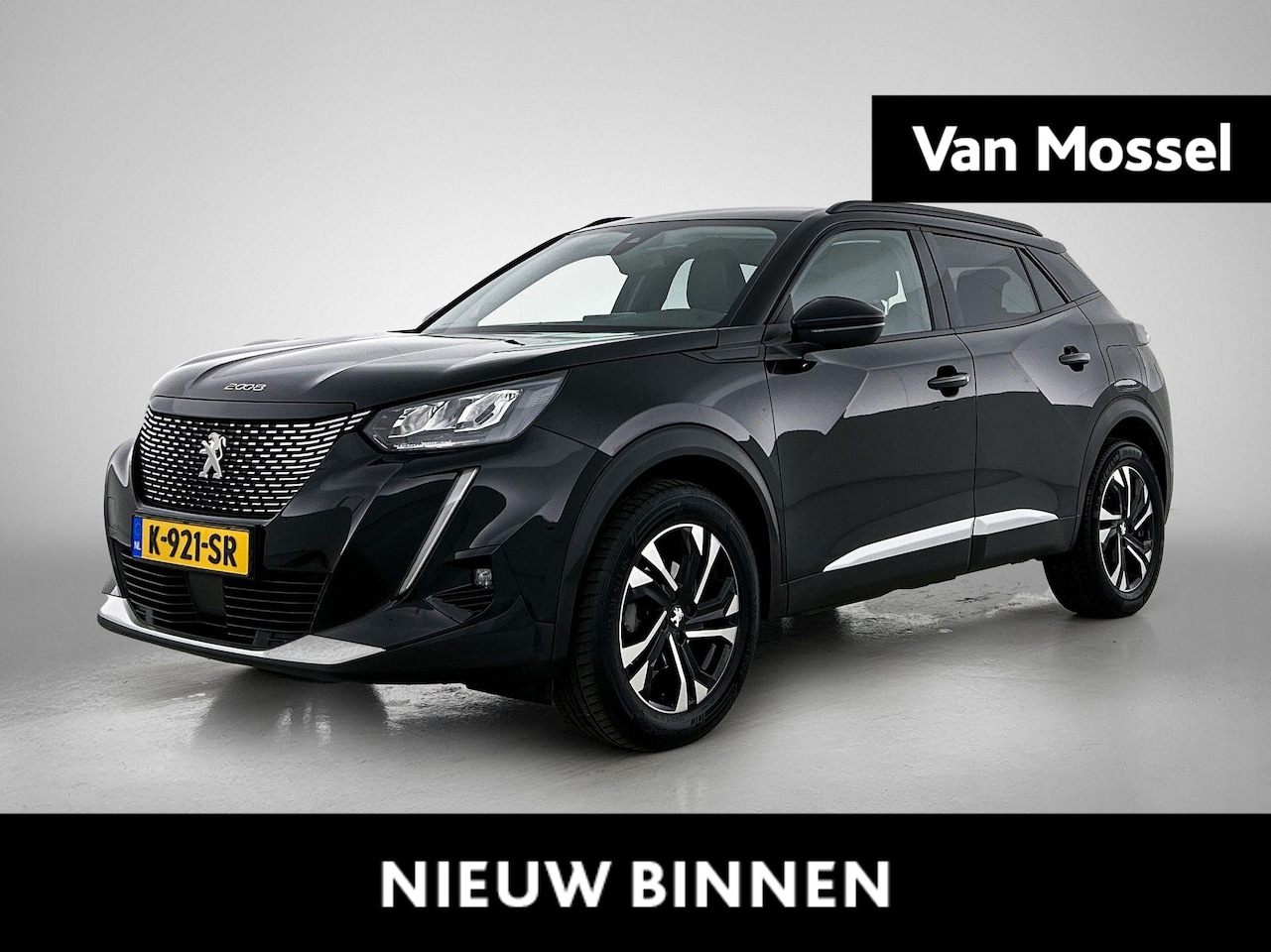 Peugeot 2008 - 1.2 PureTech Blue Lease Allure | Camera | Navigatie | Trekhaak - AutoWereld.nl