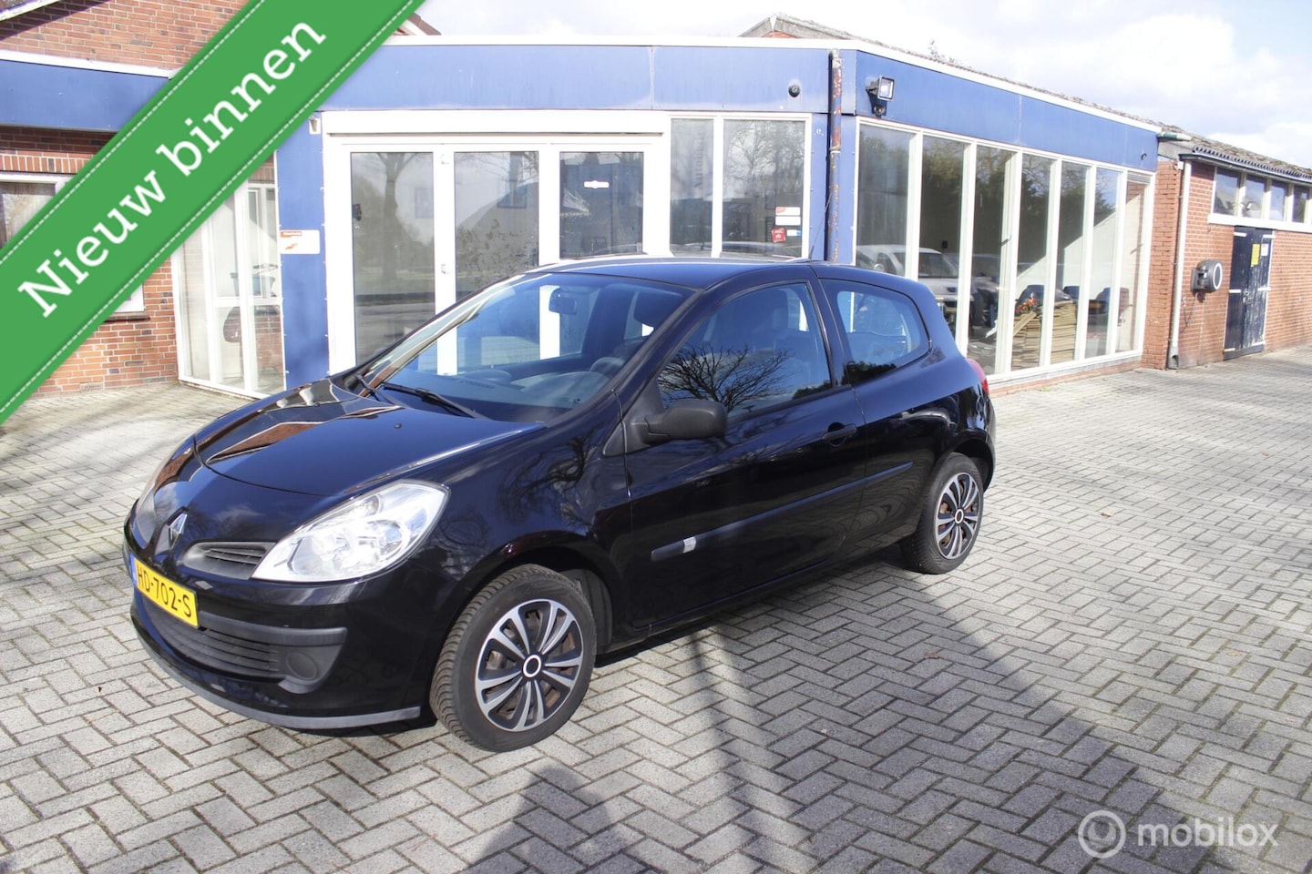 Renault Clio - 1.2-16V Authentique 1.2-16V Authentique - AutoWereld.nl