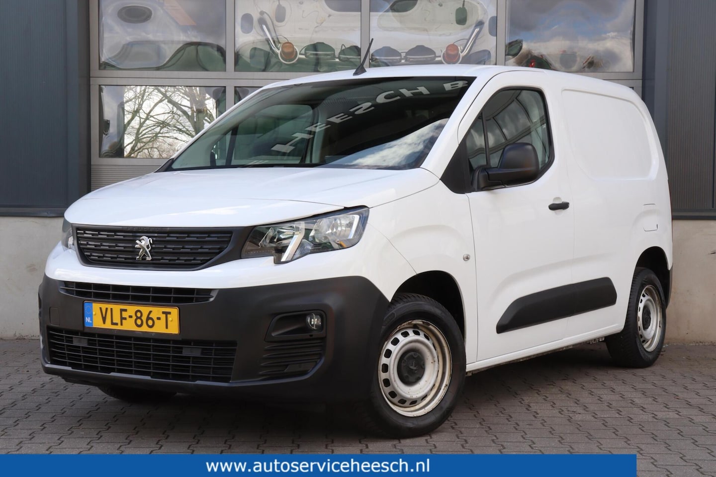 Peugeot Partner - 1.5 BlueHDI PRO l NAVI l CAMERA l PDC l DEALER ONDERHOUDEN - AutoWereld.nl