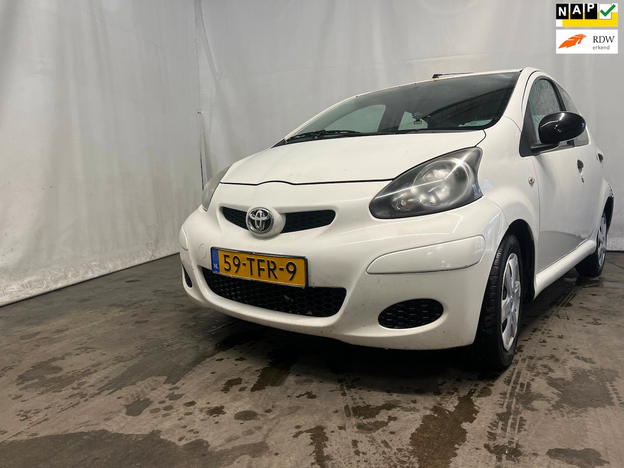 Toyota Aygo - 1.0-12V Now - Stuurbekrachtiging Defect - Rondom Schade - AutoWereld.nl