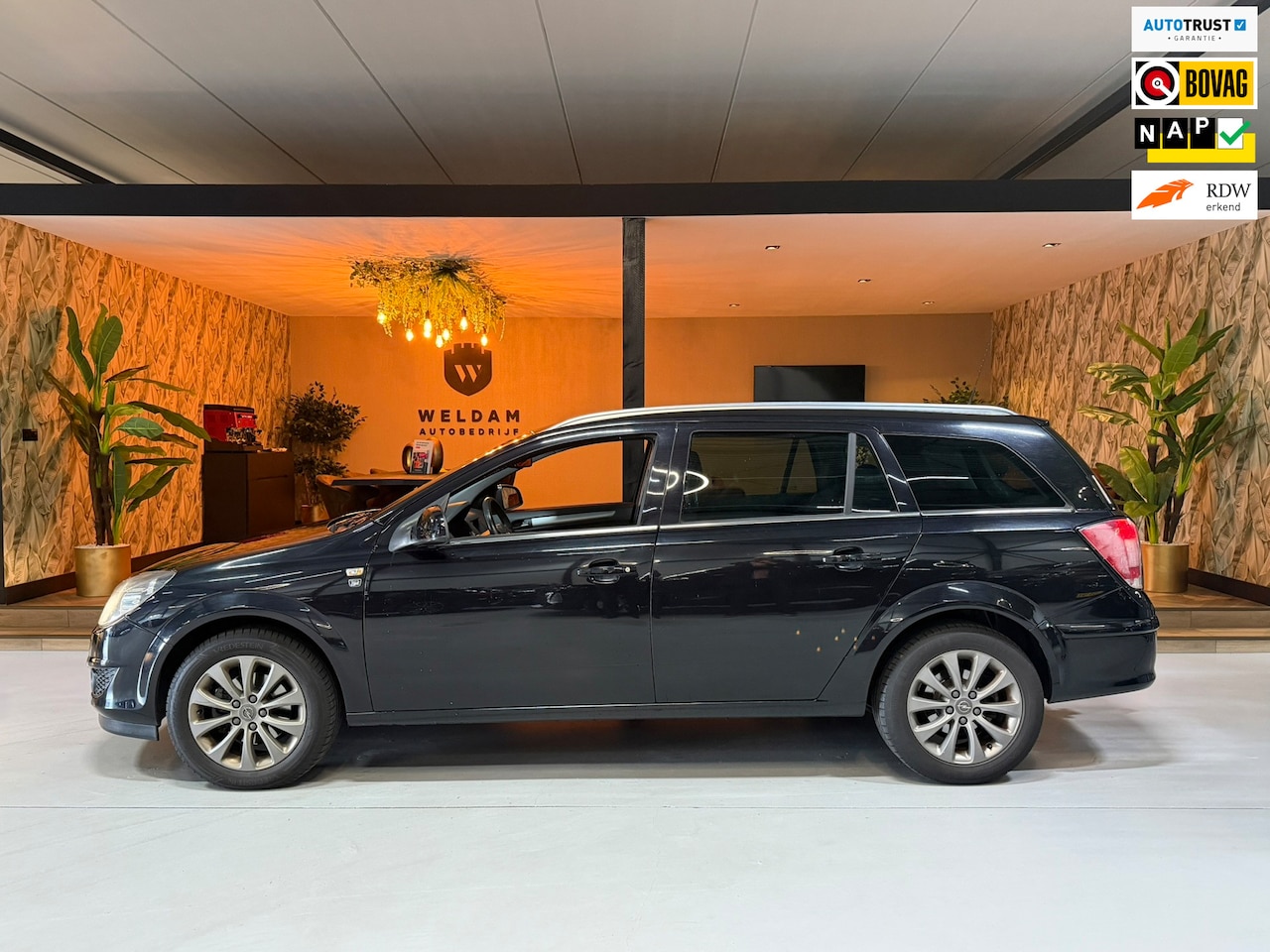 Opel Astra Wagon - 1.6 111 years Edition NAP Trekhaak Cruise Elek Ramen Rijklaar - AutoWereld.nl