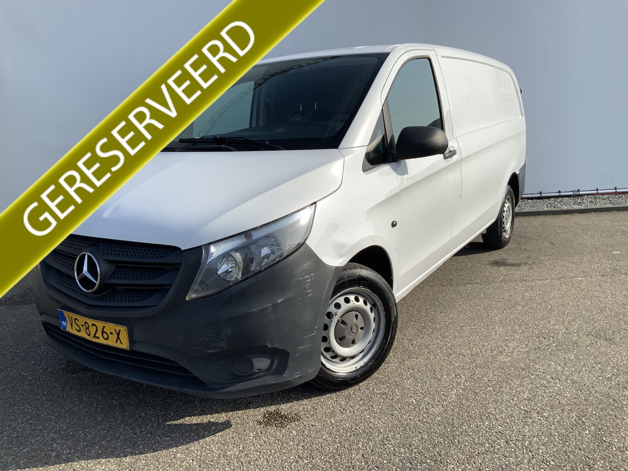 Mercedes-Benz Vito - 109 CDI Functional Lang Airco (Schade`s ) Trekhaak 1200 kg Euro 5 - AutoWereld.nl