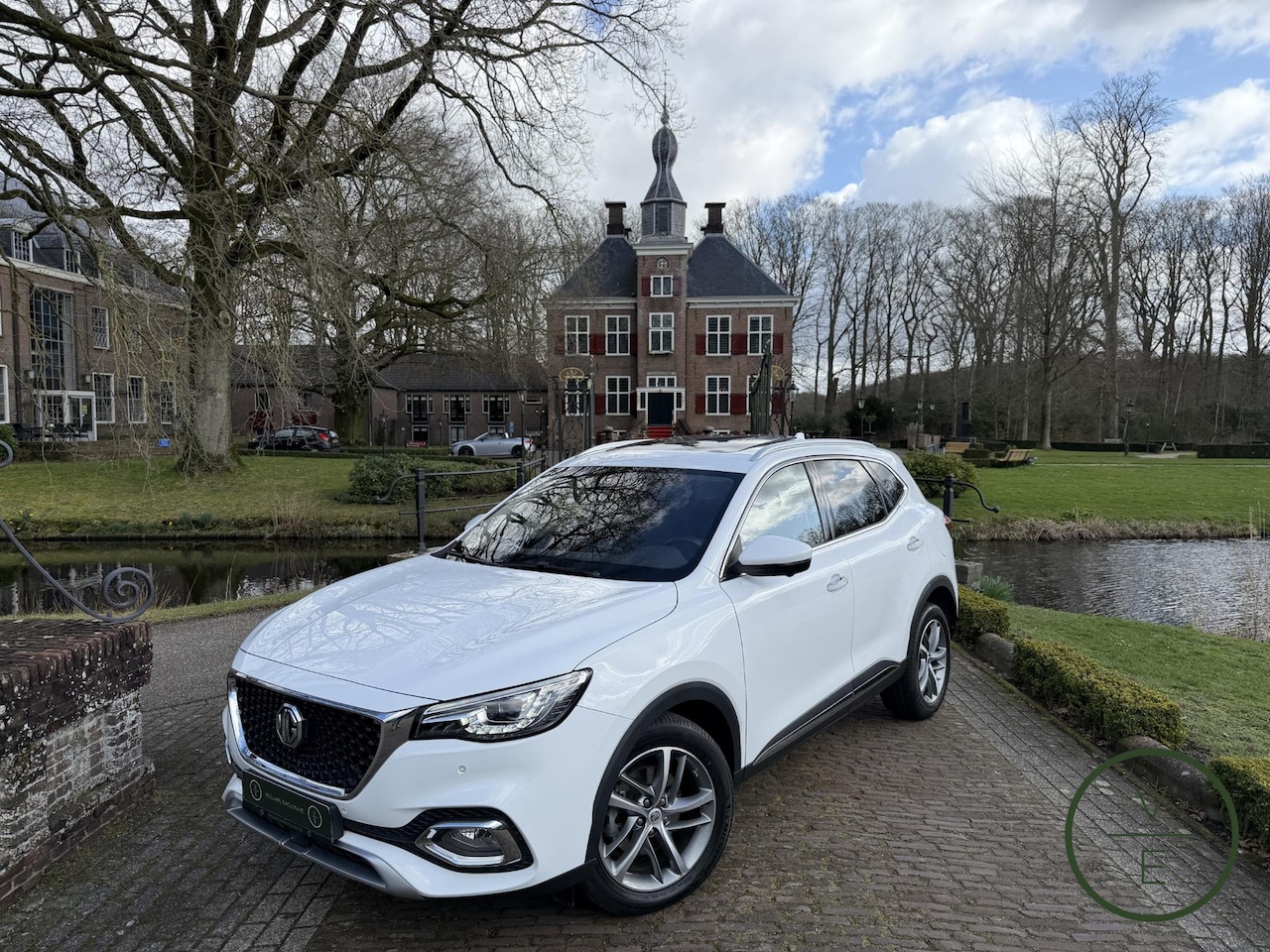 MG EHS - 1.5 TGDI Luxury PHEV | Pano | Leder | 360 Camera | - AutoWereld.nl