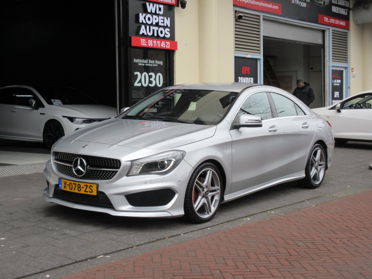 Mercedes-Benz CLA-Klasse - 200 AMG Automaat Leer Navi Camera - AutoWereld.nl