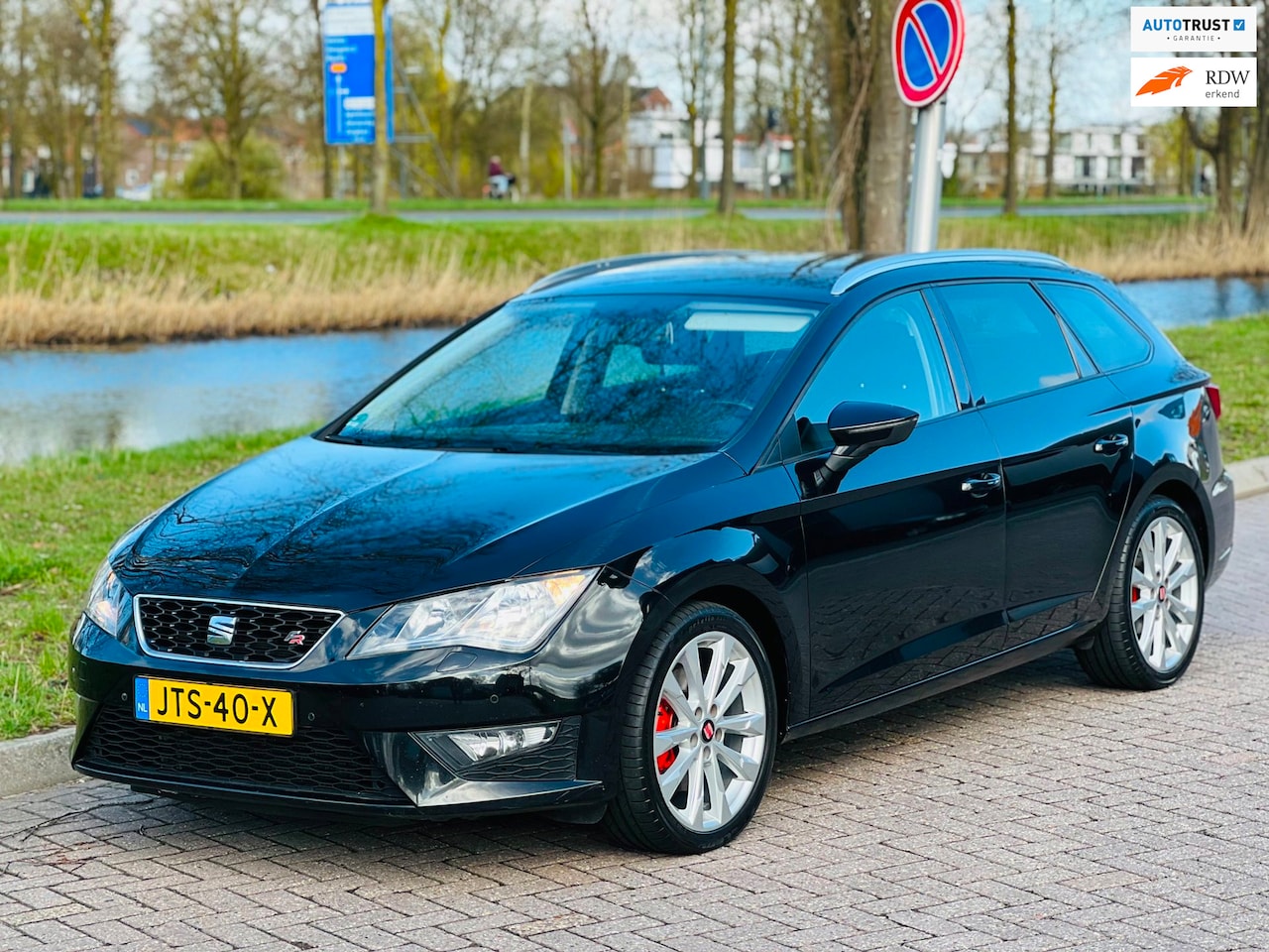 SEAT Leon ST - 1.8 TSI FR Connect "2016" Automaat Apple carplay/Navi - AutoWereld.nl