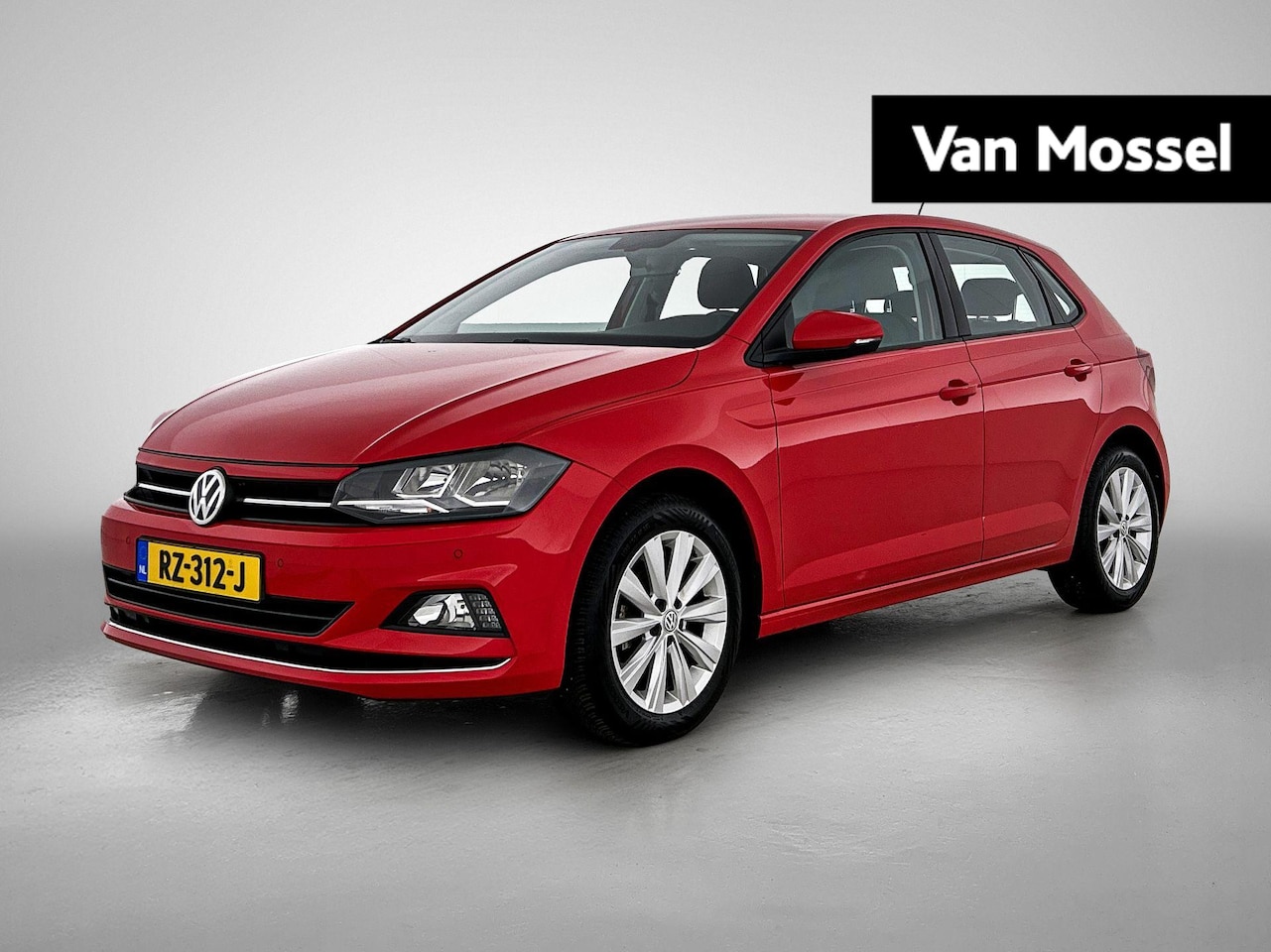 Volkswagen Polo - 1.0 TSI Highline | Navigatie | Apple Carplay / Android Auto | Climate Control | Parkeersen - AutoWereld.nl