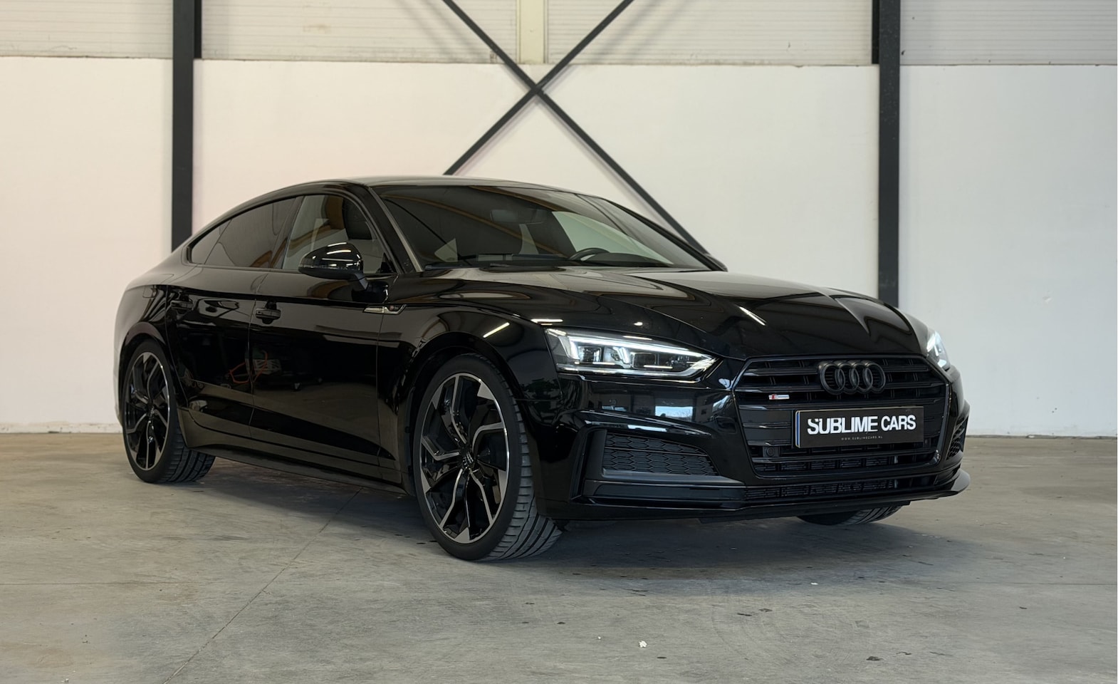 Audi A5 Sportback - 35 TFSI | S Edition | 20" | Vol-leder PDC | ACC Hoogglans zwarte accenten - AutoWereld.nl