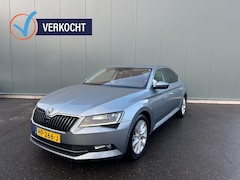 Skoda Superb - 1.8 TSI Style Bns TREKHAAK | LEDER | CAMERA | NAP